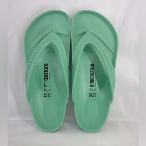 NWOT Birkenstock Size 37 Honolulu Sandals Jade Color
